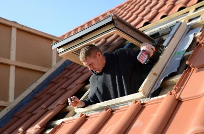 Pose de fenêtres de toit Velux à Gex